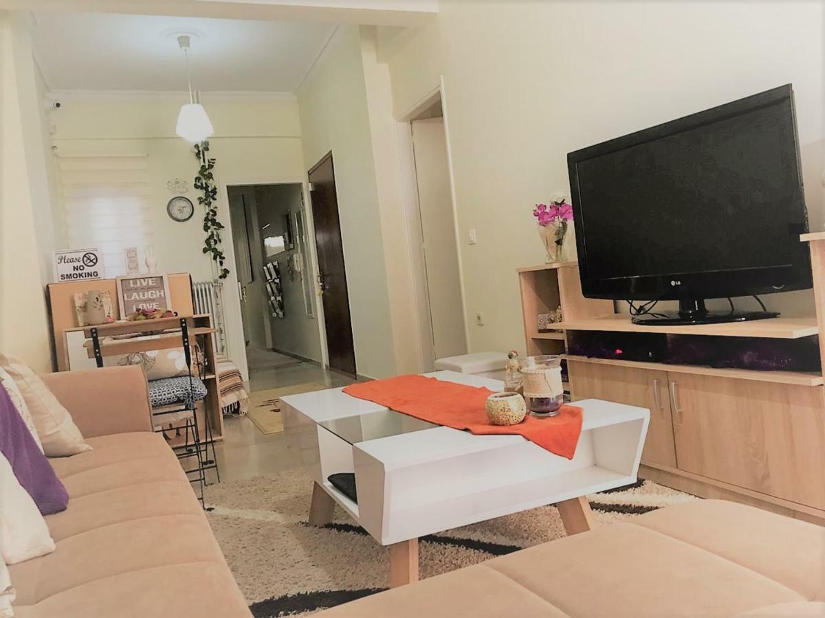 Theano'S Cozy & Quiet Lux Central Flat - Wifi & Full Amenities Pátra Kültér fotó