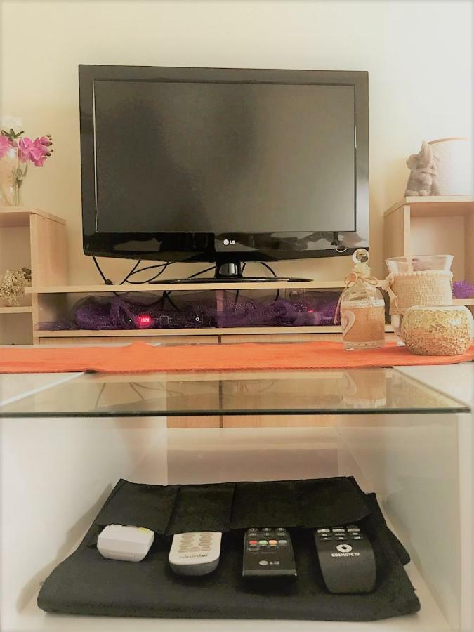 Theano'S Cozy & Quiet Lux Central Flat - Wifi & Full Amenities Pátra Kültér fotó